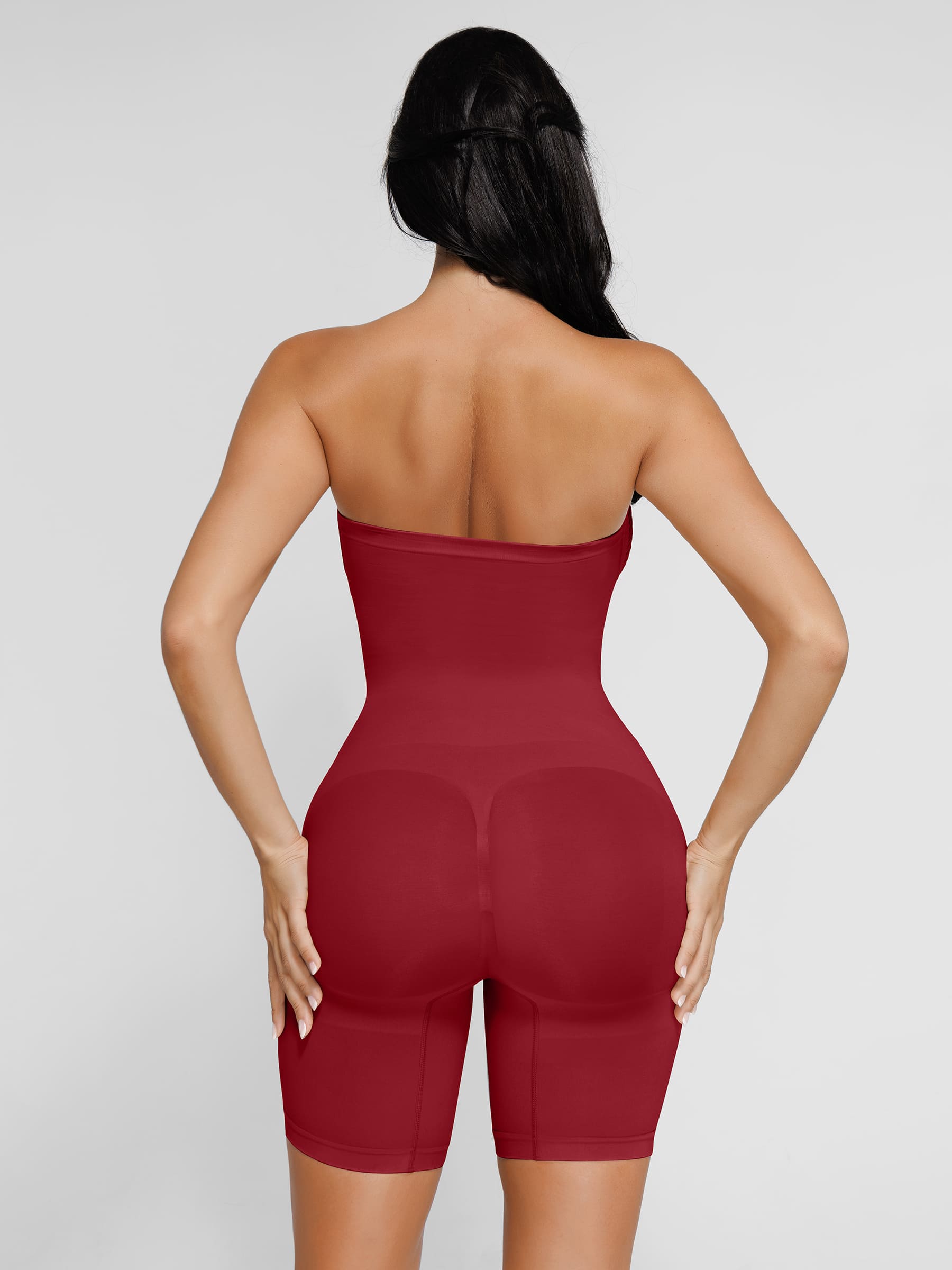 Contourné Seamless Strapless Bodysuit with Removable Straps